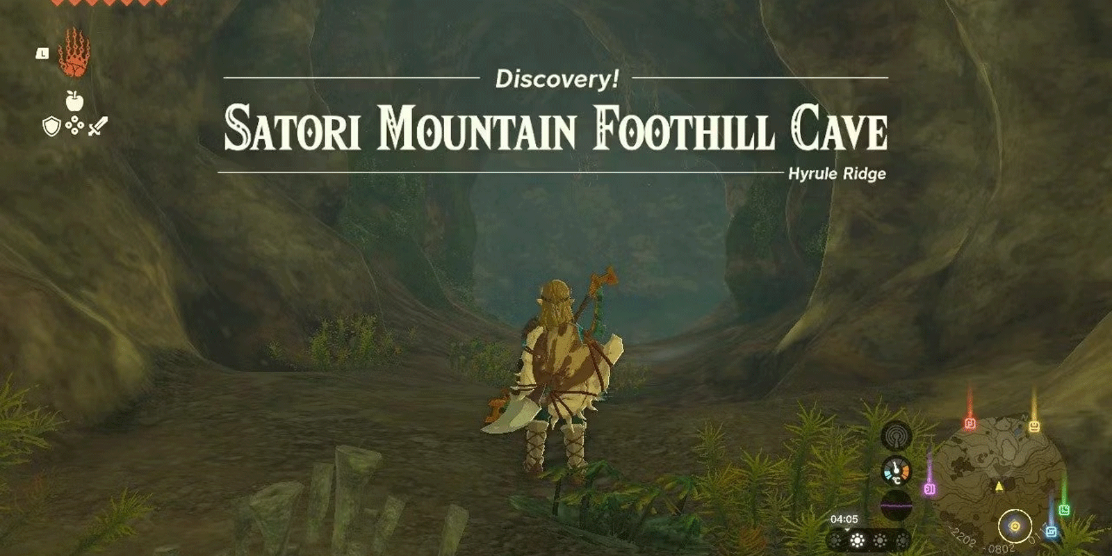 Ссылка на персонажа, стоящего у входа в пещеру на подножие горы Сатори в игре Zelda TOTK.