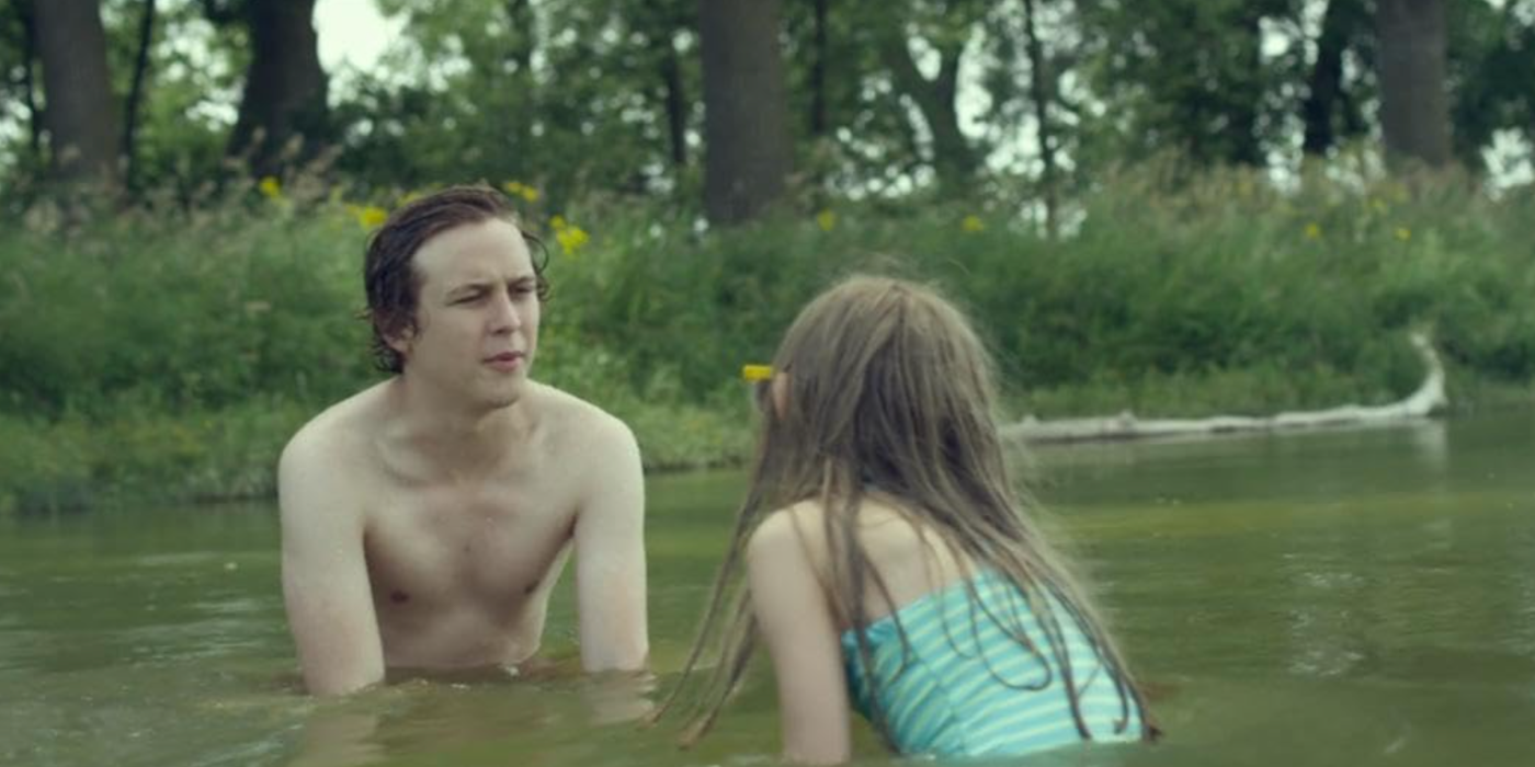 Логан Миллер и Урсула Паркер в "Take Me to the River" (2015)