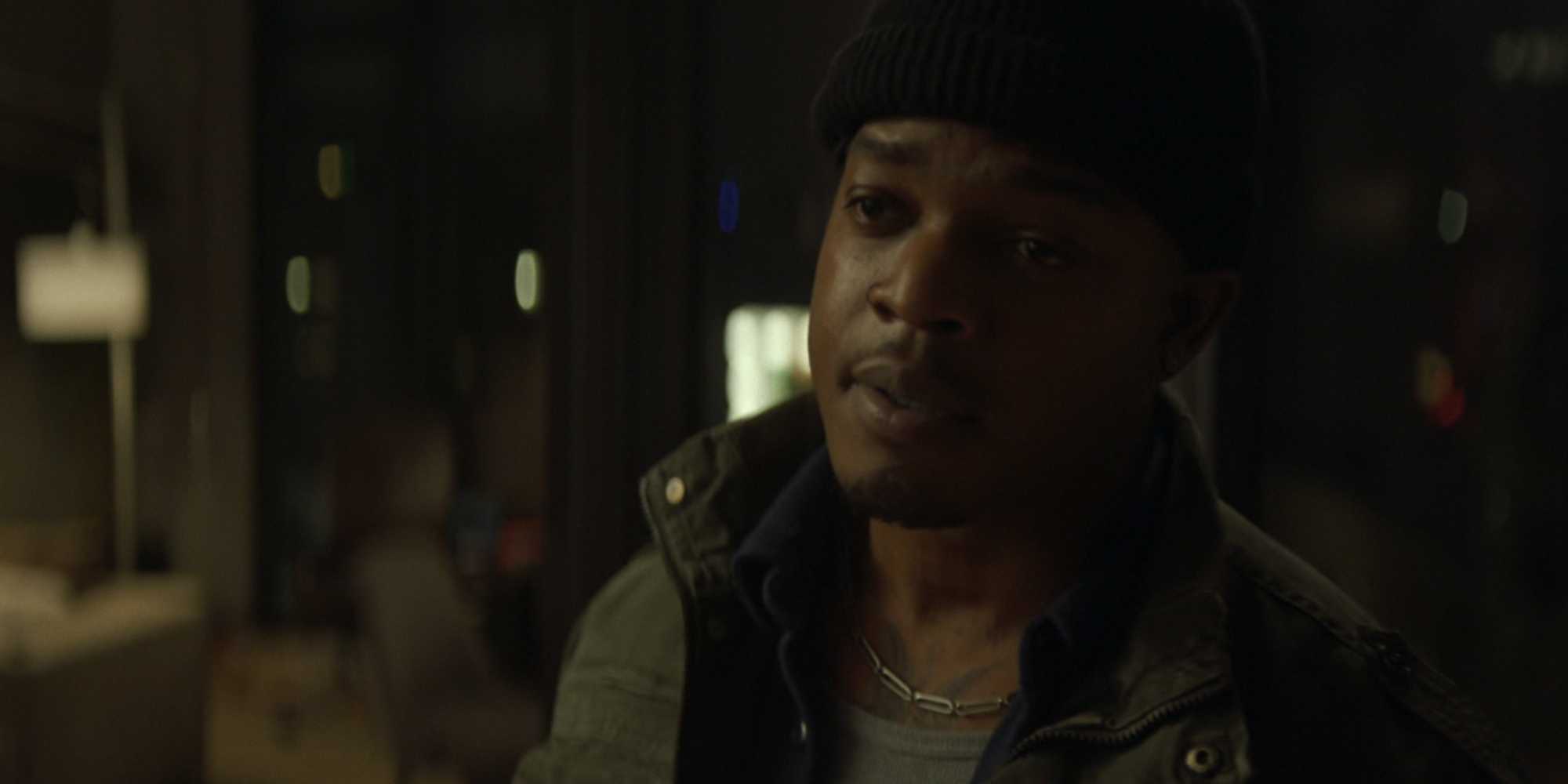 Стивен Джеймс в роли Коди в Night Always Comes