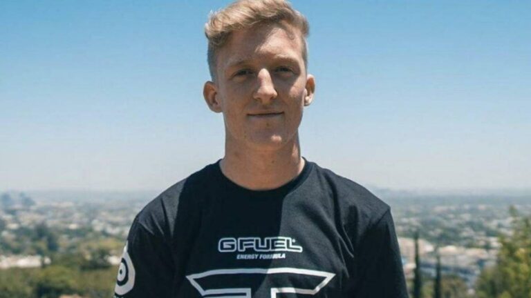 Игрок Fortnite Tfue требует от FaZe Clan предоставить копию его контракта