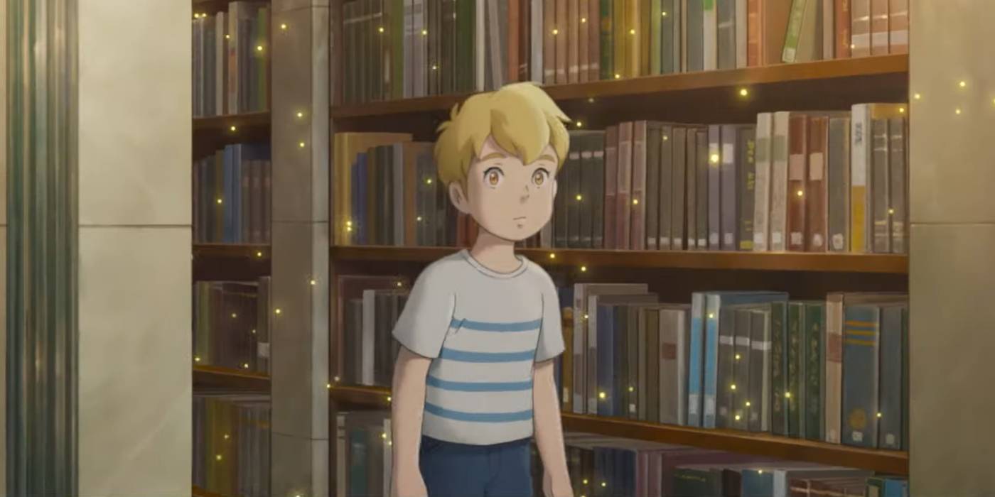 Руджер стоит в библиотеке в фильме «The Imaginary».