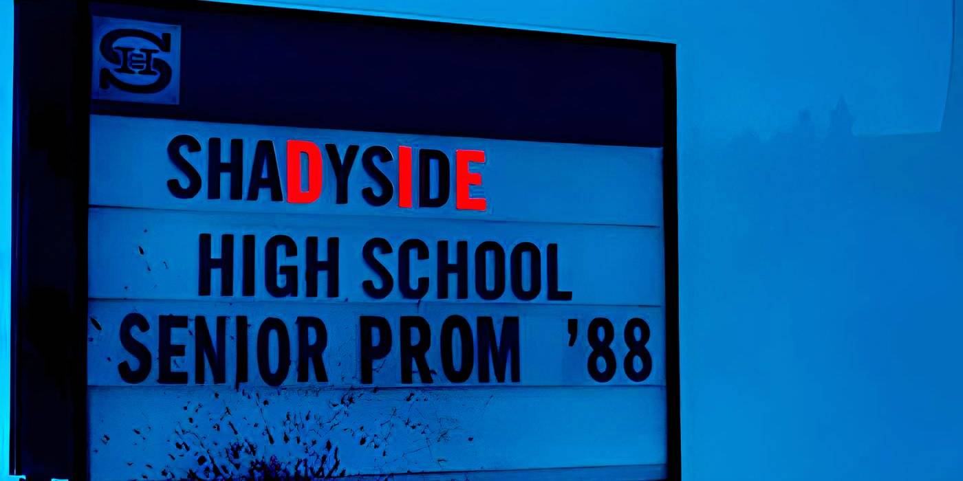 Афиша выпускного вечера в Shadyside High в фильме Fear Street Prom Queen