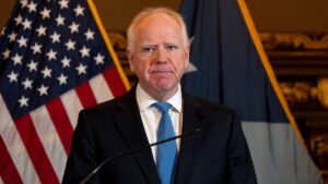 Мэр штата Миннесота требует компенсации от федеральных властей после сокращения операций иммиграционной службы