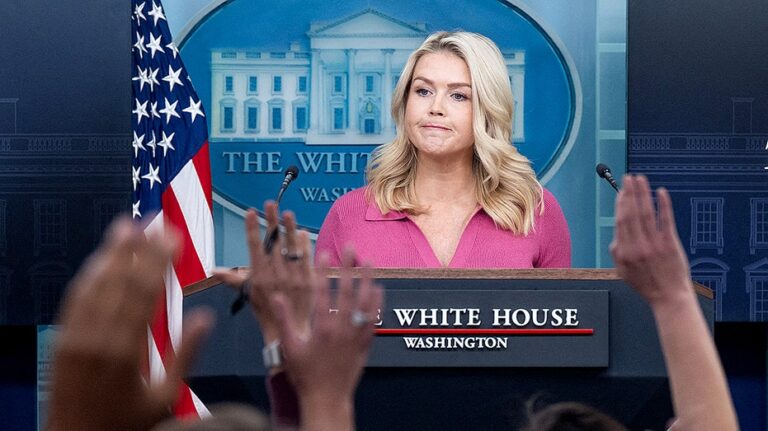 Власти США заявляют о рекордном снижении уровня убийств с 1900 года при президентстве Трампа