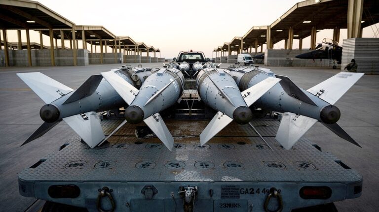 США нанесли пять авиаударов по объектам ИГИЛ в Сирии в рамках операции по подавлению террористической сети