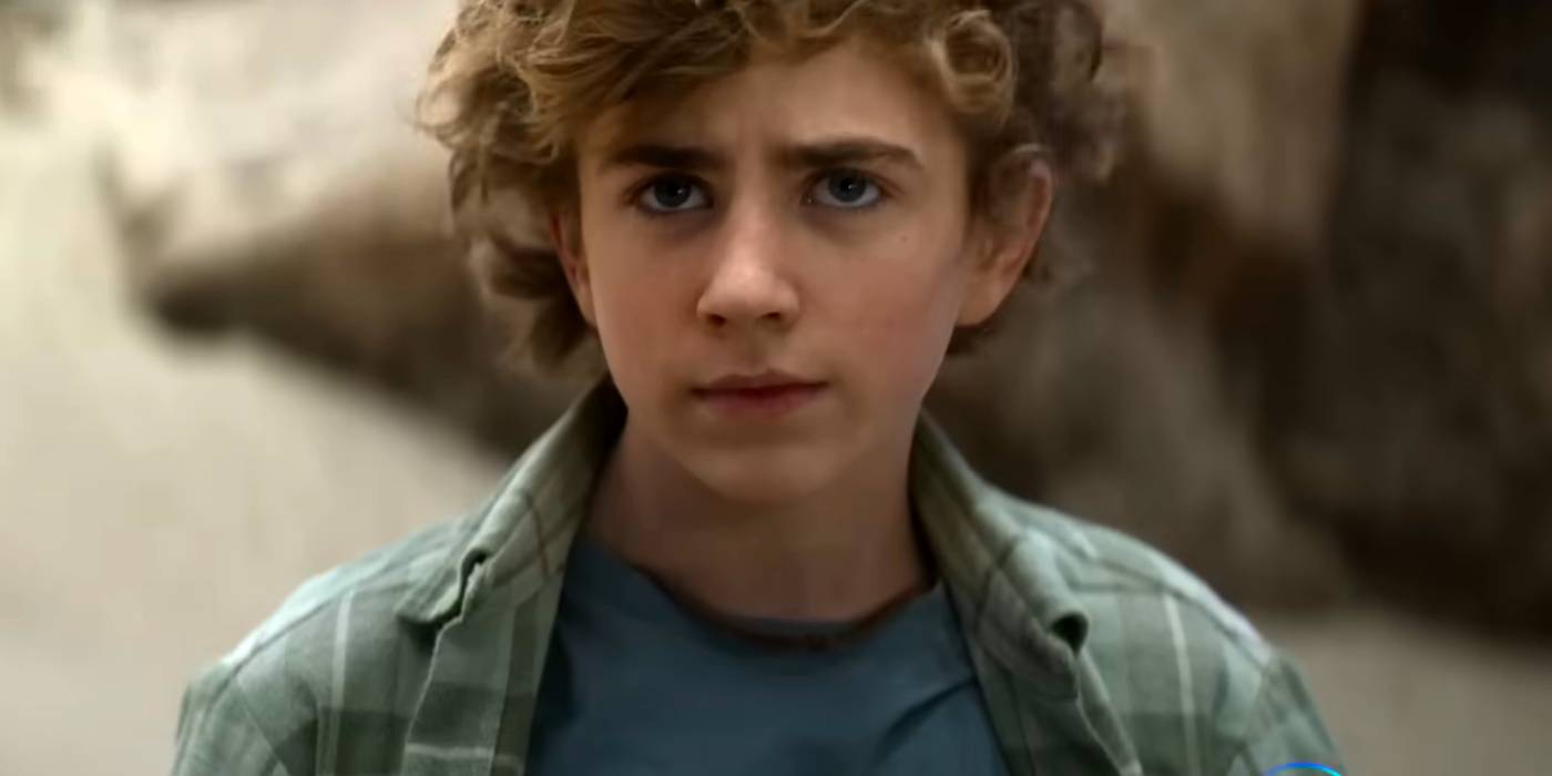 Вокер Скобелл в роли Перси Джексона в 1 сезоне "Percy Jackson and the Olympians"