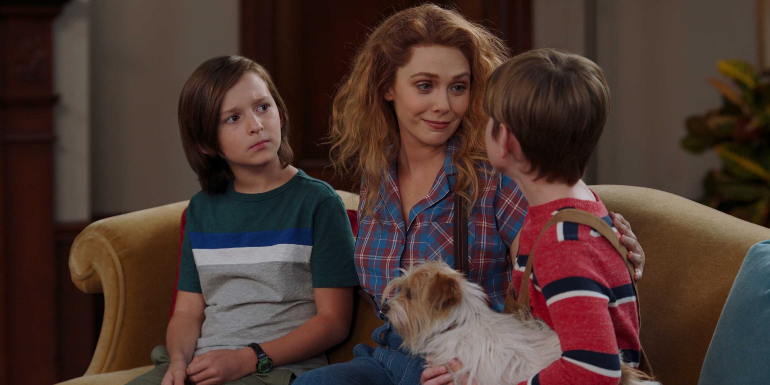 Ванда разговаривает со своими детьми в WandaVision