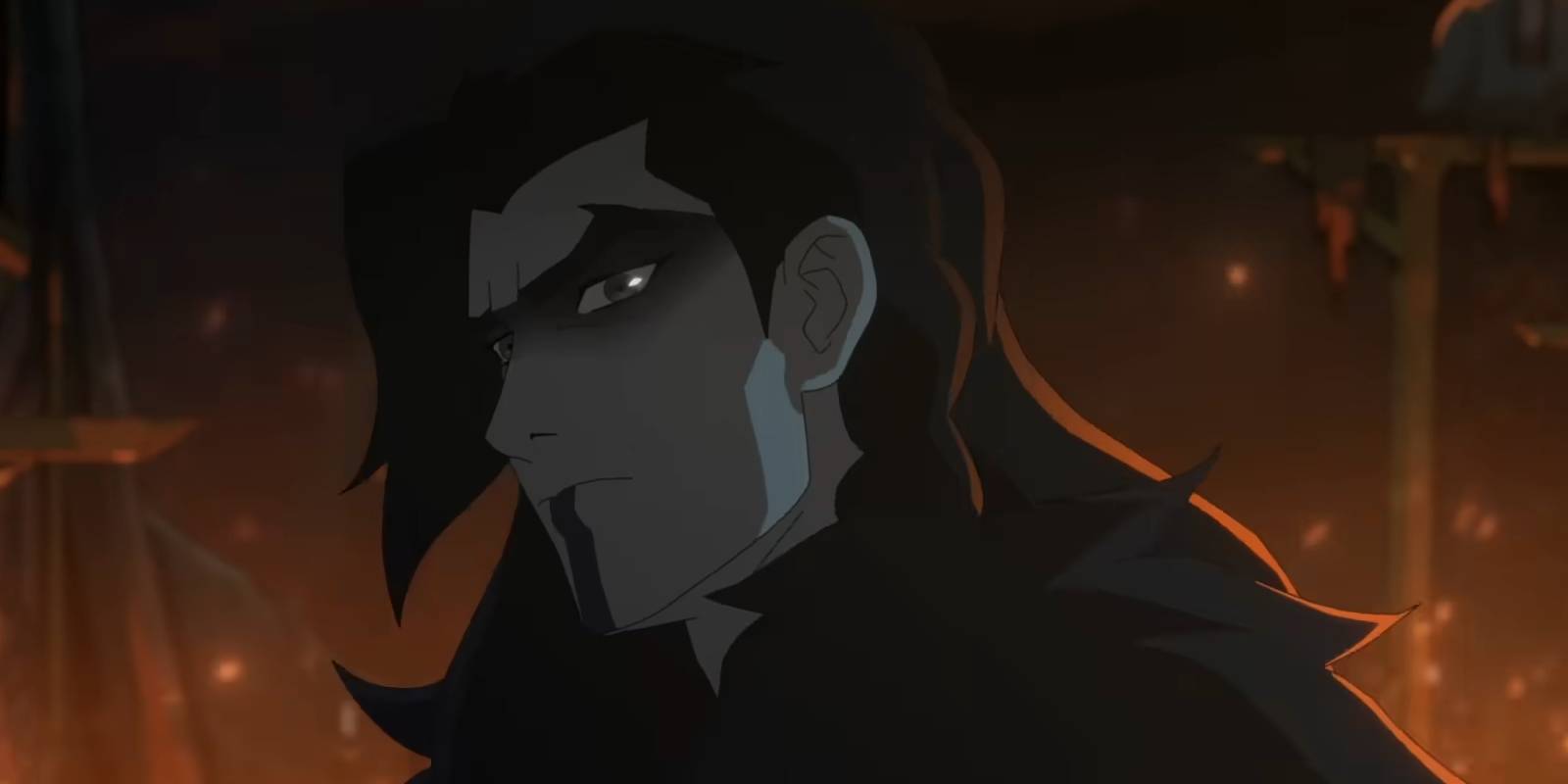 Яша, смотрящая в камеру сбоку, в "The Mighty Nein"