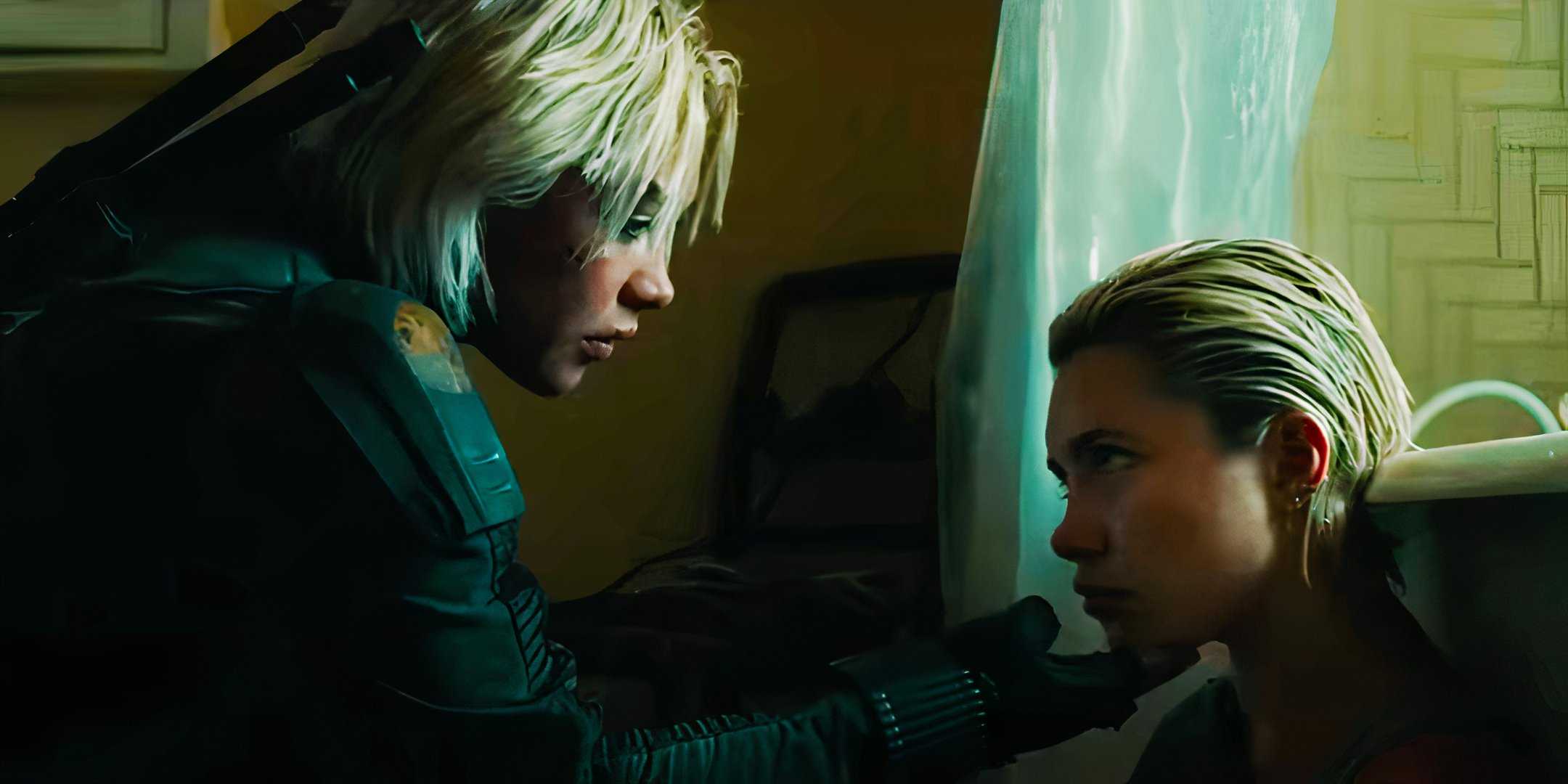 Елена Белова, смотрящая на себя в "Тор»)