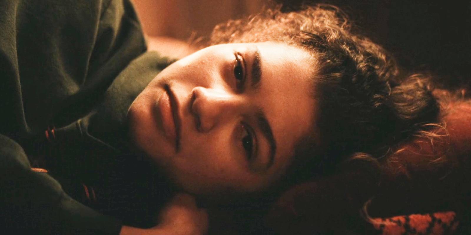 Зендая в роли Рю в "Эйфории"