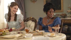 Впервые показаны главные героини пятого сезона «Бриджертон» — Франческа и Микаэла Стирлинг