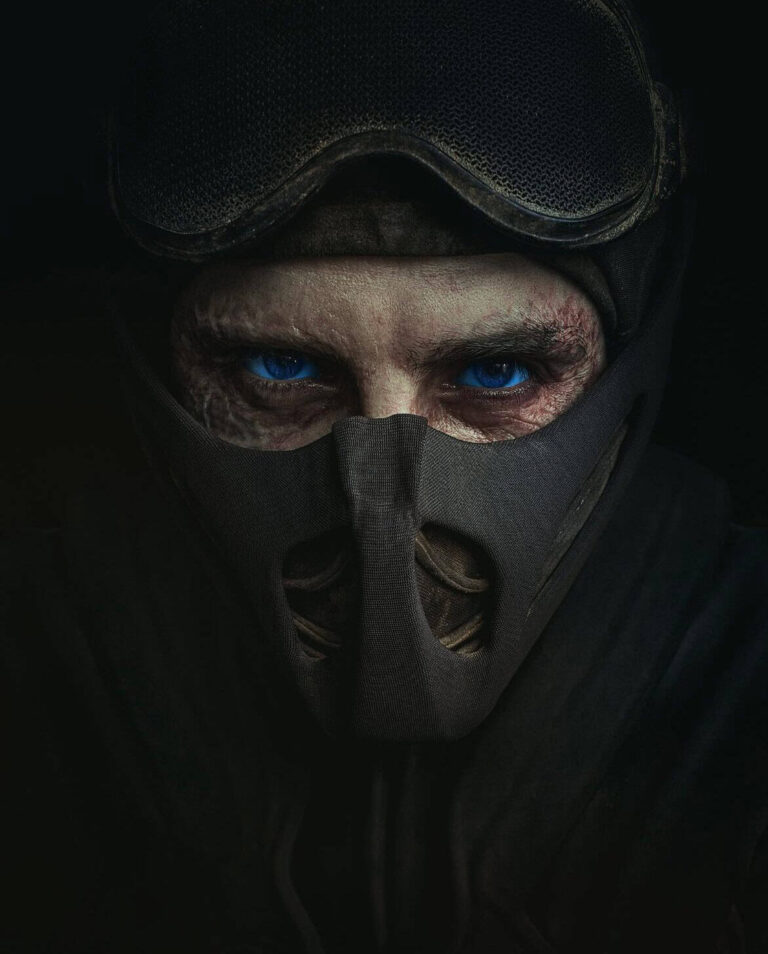 Тимотée Шаламе представил первый официальный образ своего персонажа в фильме «Дюна: Часть Три», а также опубликованы новые постеры героев