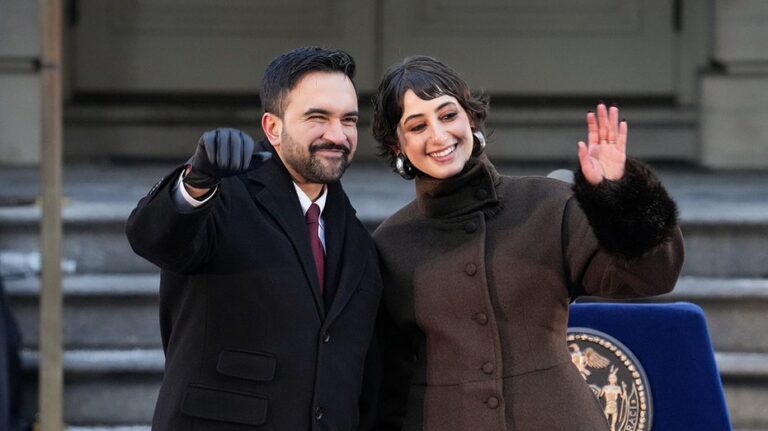 Внимание к прошлому жены мэра Нью-Йорка: публичные посты с поддержкой террористов и критикой США