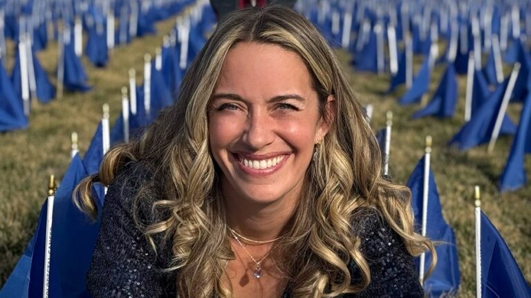 Женщина обнаружила признаки колоректального рака после многолетних неправильных диагнозов, принятых за беременность