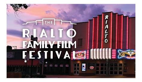 Searcy Ar Rialto предлагает рестораны и отели