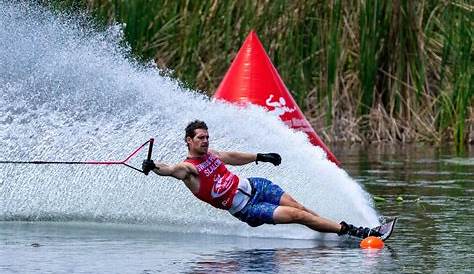 Водяной лыжник на водах Флориды Втер Флорид Втерс Мой лыжный лёгкий лыжник во время какого ситути?