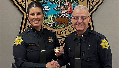 Департамент полиции Фресно Юго-восточный полицейский округ магазин Целевая группа городского колледжа, которая рассматривает Академию