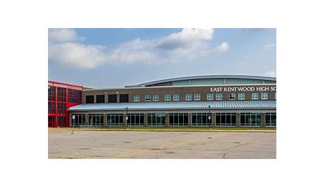 Школьная драка в Ист-Кентвуде показала шокирующие факты: после нападения на студента