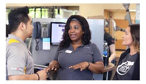 24-часовой фитнес-клуб карьеры