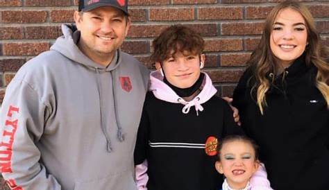 Джейсон Литтон, автор книги «Солт-Лейк-Сити», рассказал, почему он отсидел всего 10 месяцев за детскую порнографию