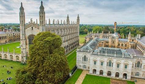 Cambridge & Brown заимствует тренд цвета для мужской одежды