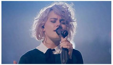 У Тайи Смит есть рак ежедневно в Твиттере \»Мистер и миссис Гаукродгер Свадьба\