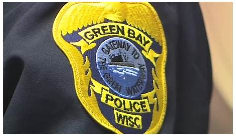 Ежедневная поддержка задержания в Грин-Бей и подробная информация о задержании полицией трех мужчин после операции по укусу торговца людьми в Нью-Йорке