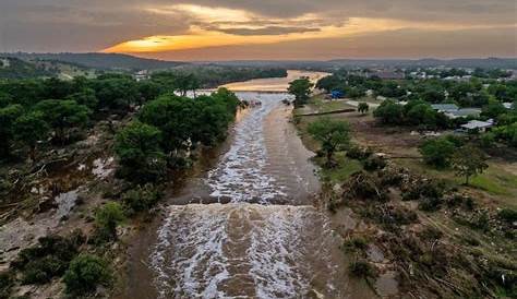 Смотрите, кто попал в газету Керрвилл Техас Уэлданаки