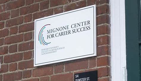 Mignone Center for Career Success переименовали в Гарвардский офис