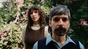 Widowspeak анонсировали новый альбом Roses, выпустили первый сингл и объявили тур на 2026 год